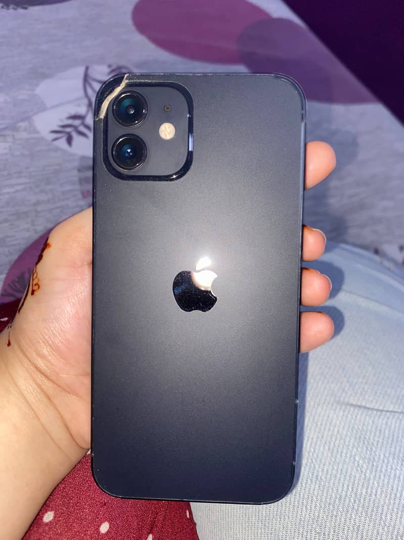 Apple iPhone 12 0