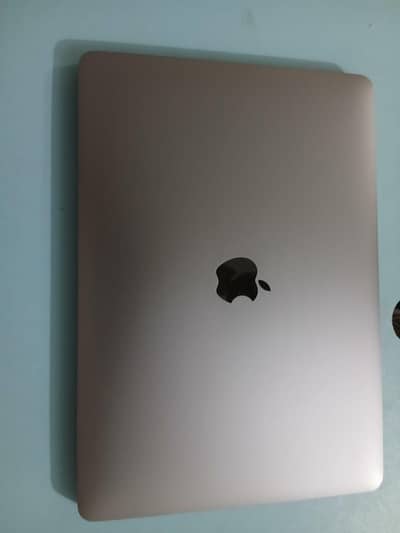 Apple MacBook Pro 13-inch 2020 Intel chip