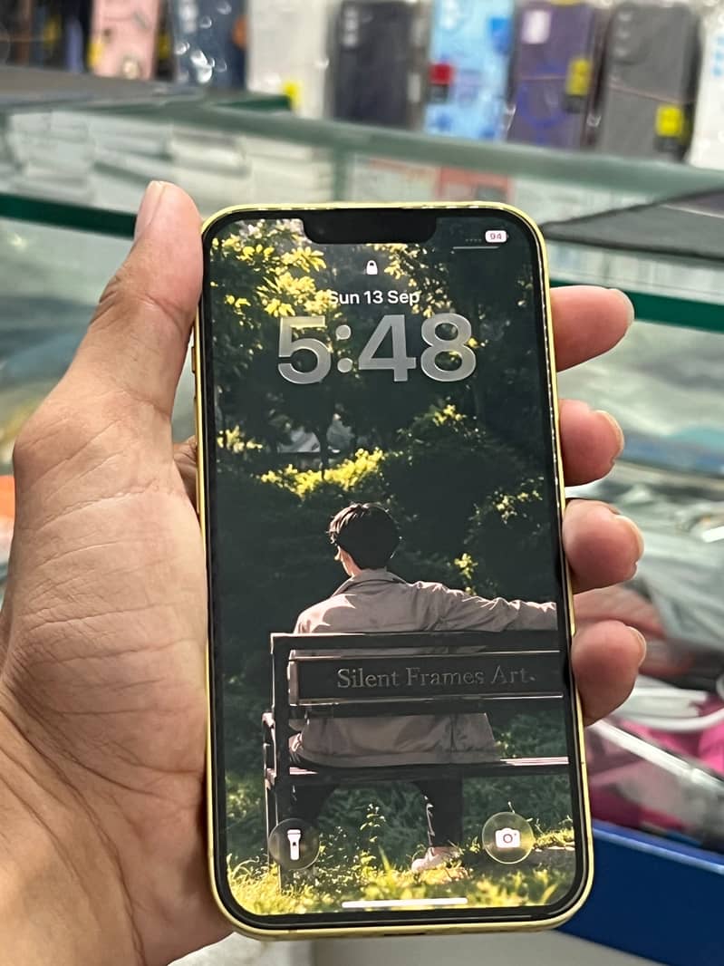 Apple iPhone 14 2
