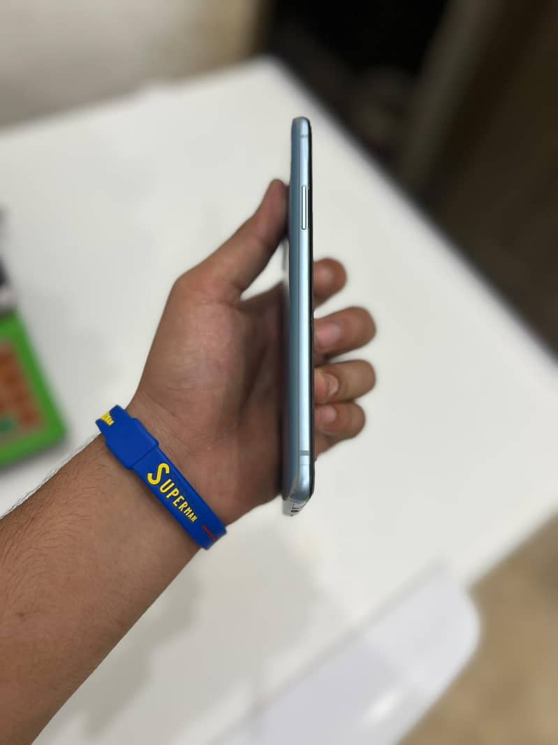 One Plus 9R 2