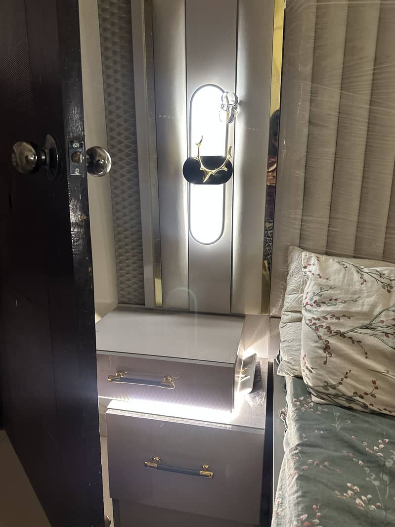 Used Bedroom Set – Well Maintained 2