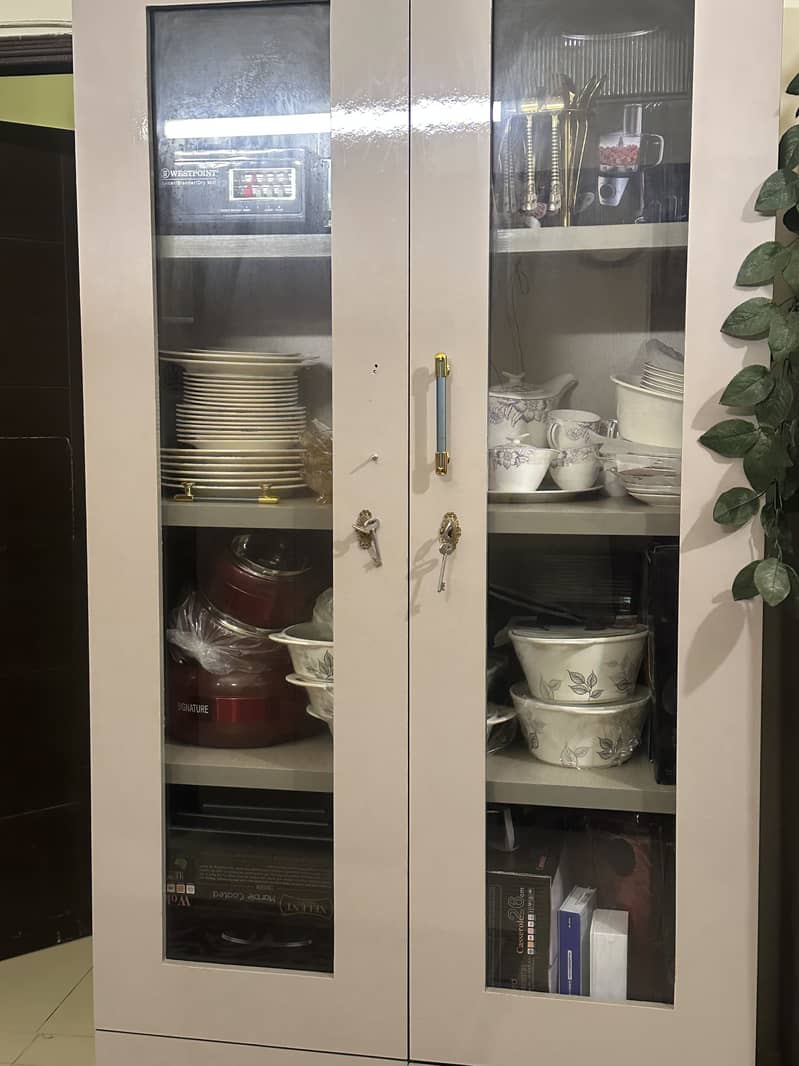Used Bedroom Set – Well Maintained 4