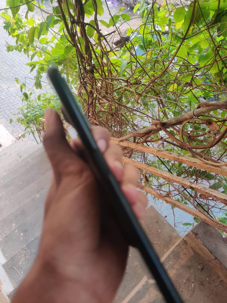 OPPO A76 7