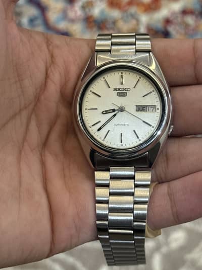 Seiko 5 cream dial