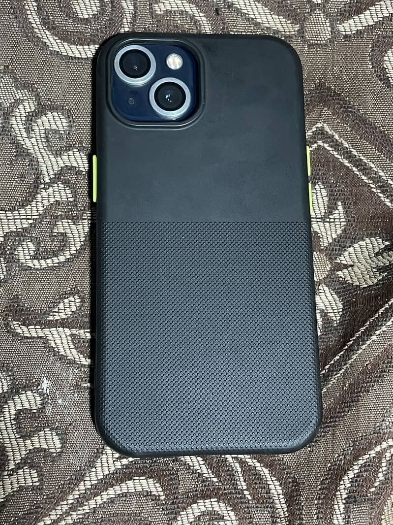 Apple iPhone 13 7