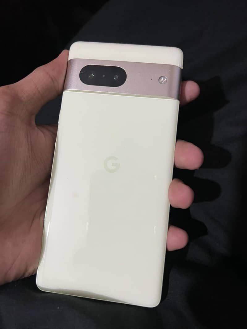 Google Pixel 7 2