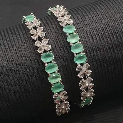 arti fishion jewlery all itam available