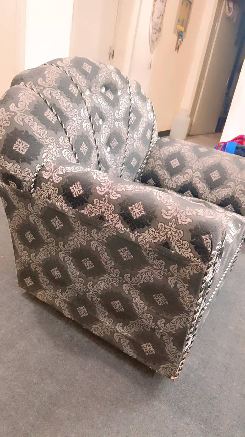 7 seater Sofa Set 3