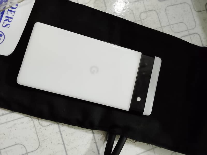 Google Pixel 6a 5