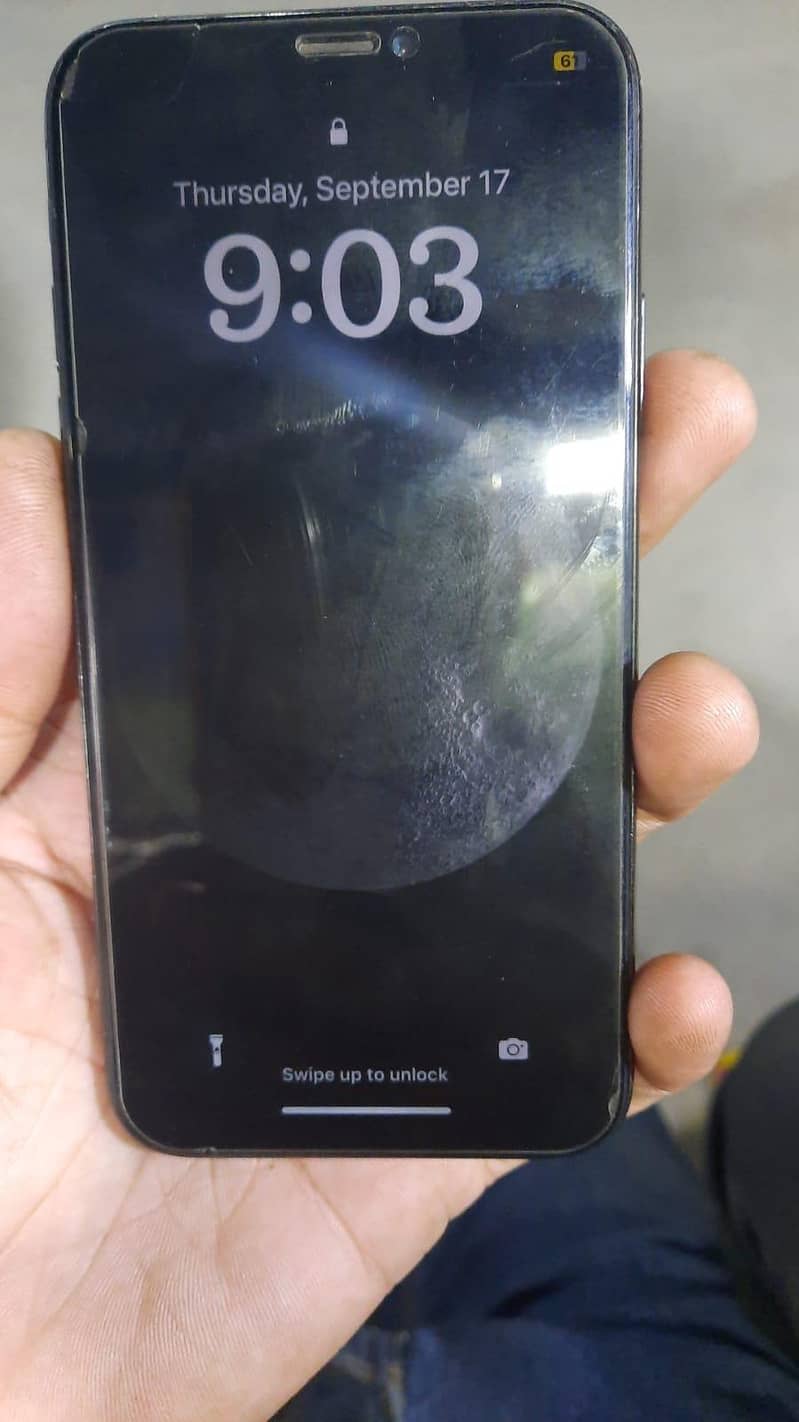 Apple iPhone X 0