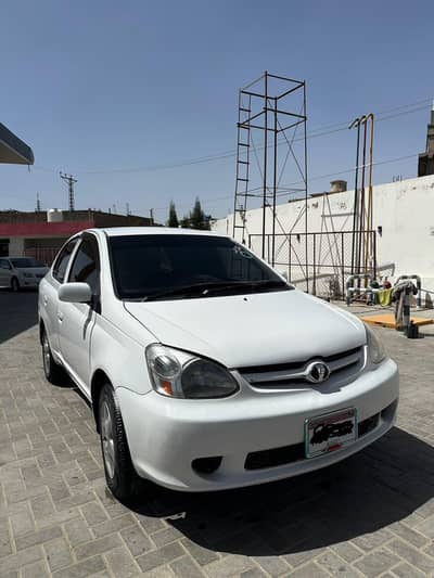 Toyota Platz 2003