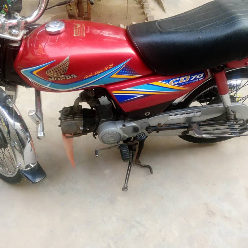 70 CD 0