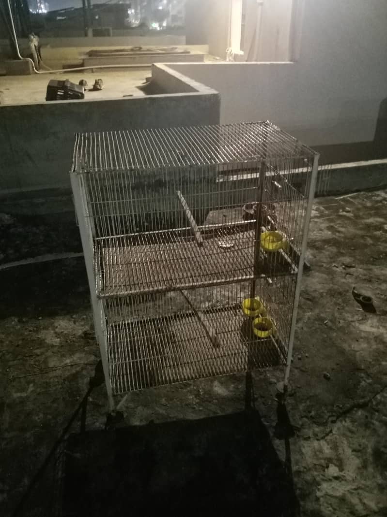 بڑا پرندوں کا پنجرہ فروخت کے لیے 0