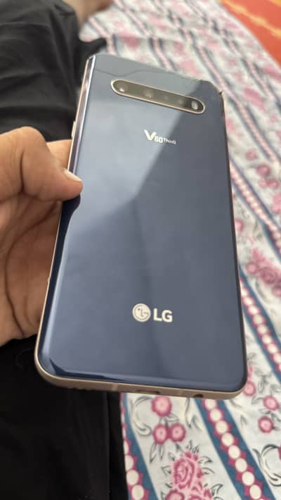 LG V60 ThinQ