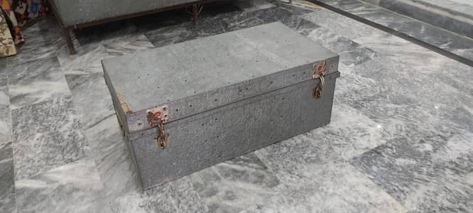 Small Steel Trunk / Peti - 34.5 x 18 x 14 Inches