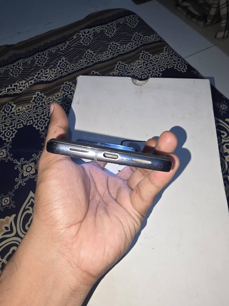 Google Pixel 8 Pro 1
