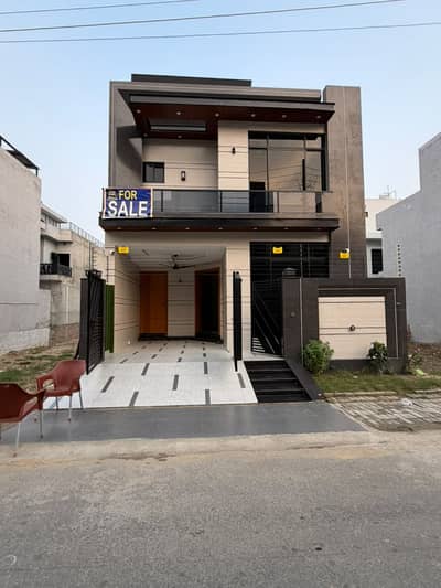 Brand New 5 Marla House for Sale in A1 Block, Central Park Lahore