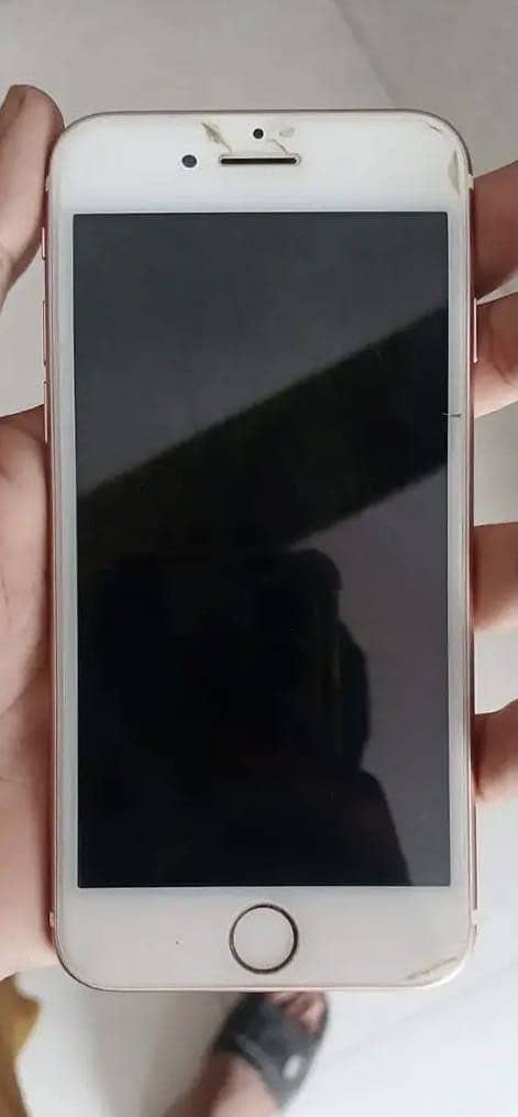 Apple iPhone 7 0