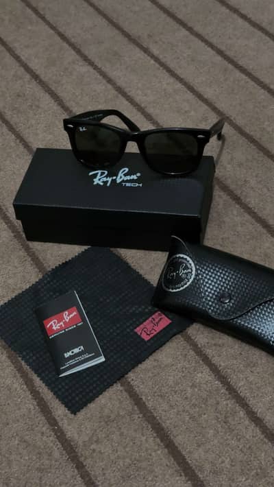 Rayban Wayfarer Polarized Sunglasses