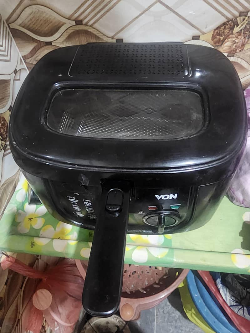 Deep Fryer 1