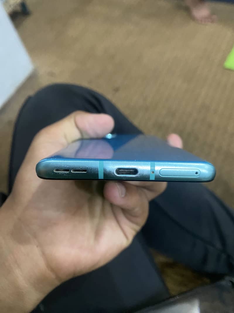 One Plus 8T 2