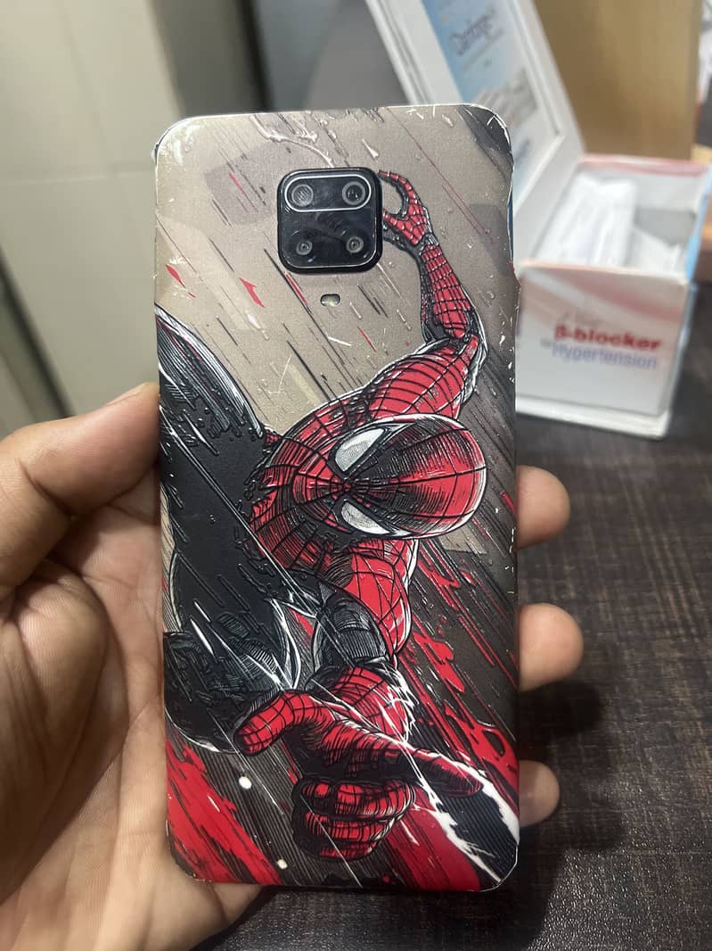 Xiaomi Redmi Note 9S 1