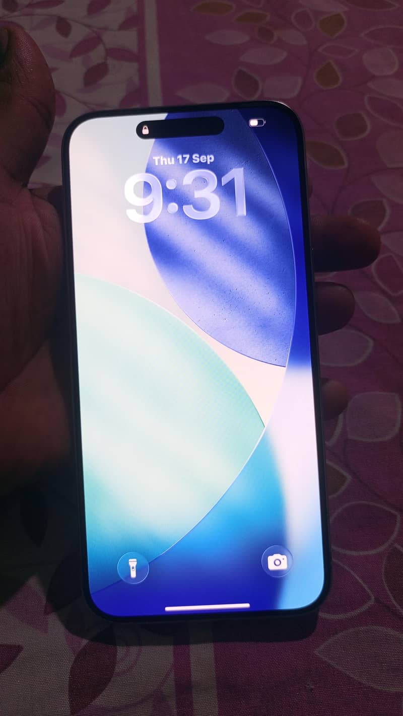 Apple iPhone 15 Pro Max 0