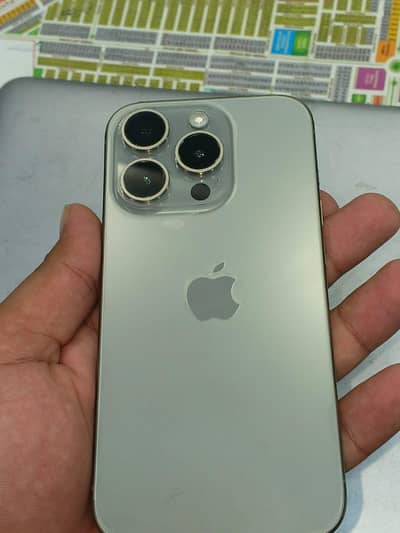 Apple iPhone 15 Pro