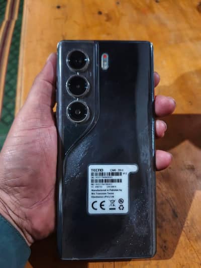Tecno CAMON 40 Pro