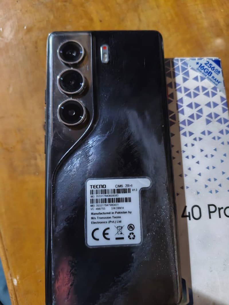 Tecno CAMON 40 Pro 3