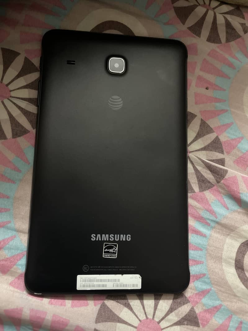 Samsung tab E 1