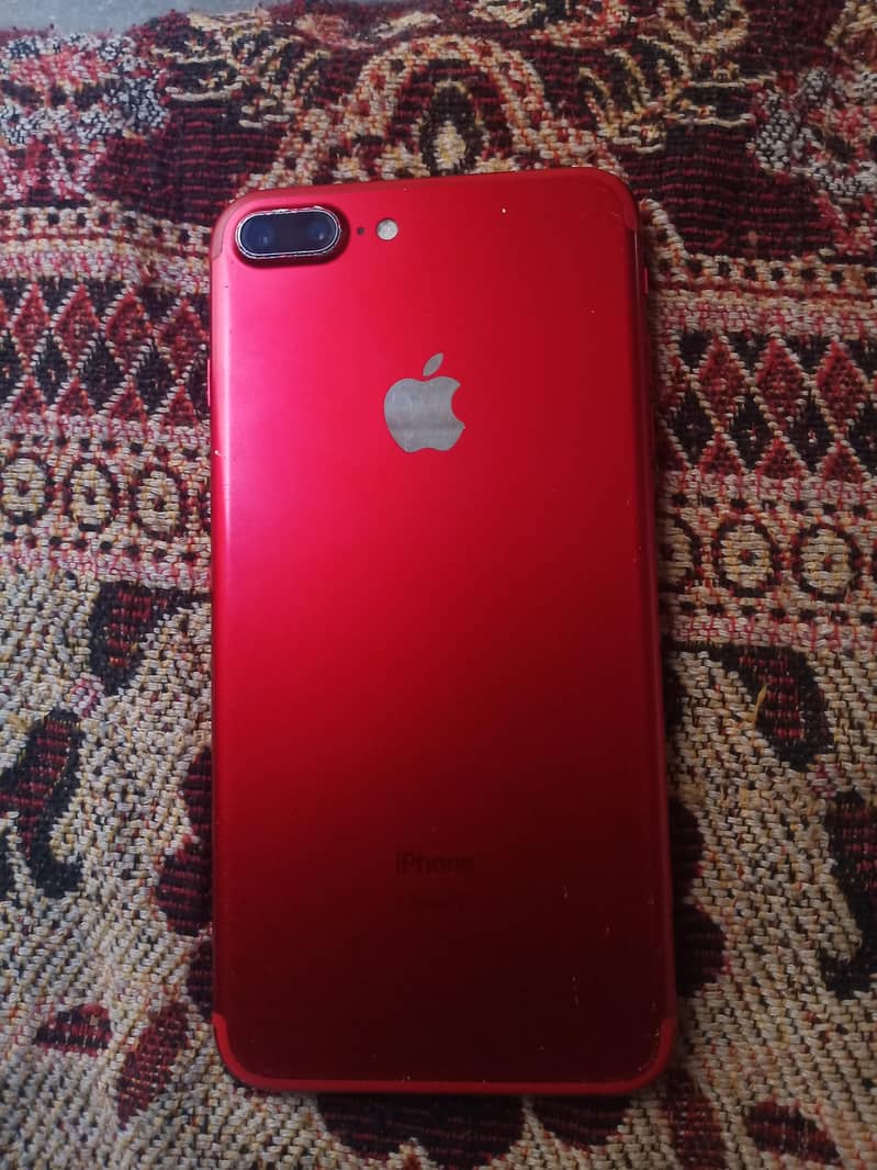 Apple iPhone 7 Plus 1