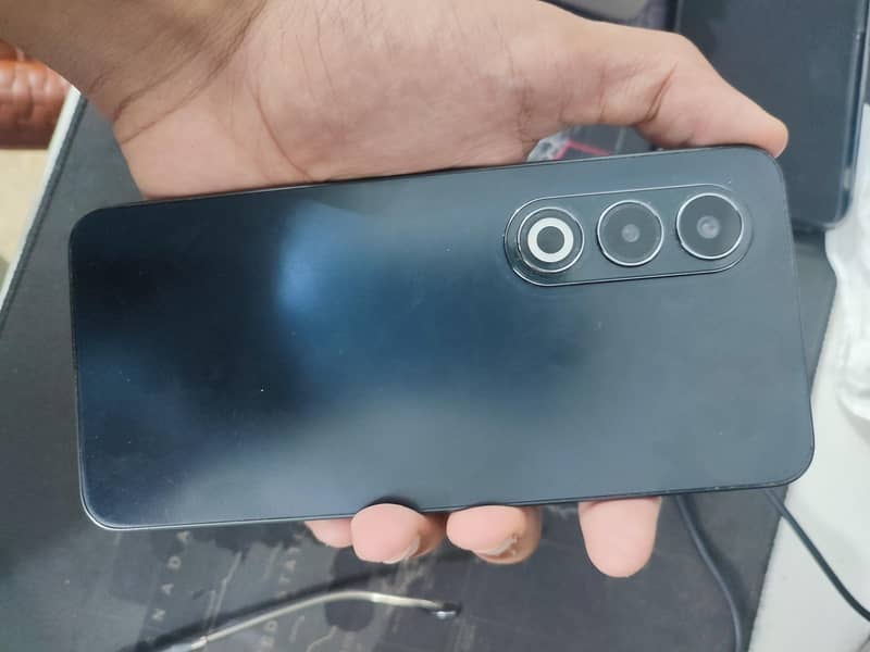 Itel S25 1