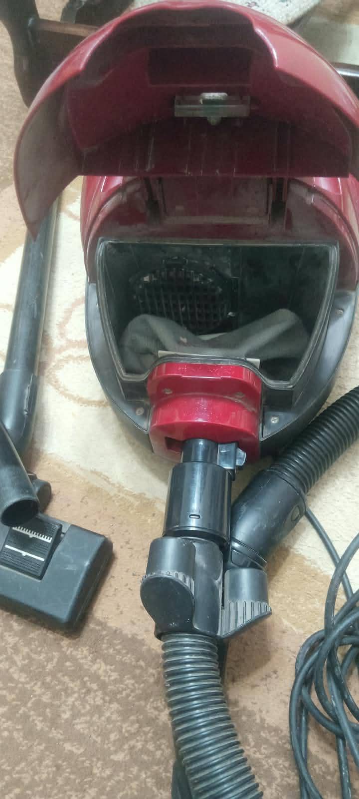 Electa vacuum cleaner 6