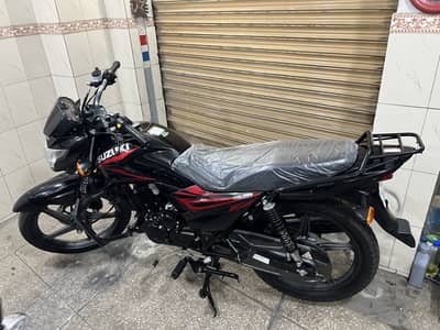 Suzuki GR150 2024