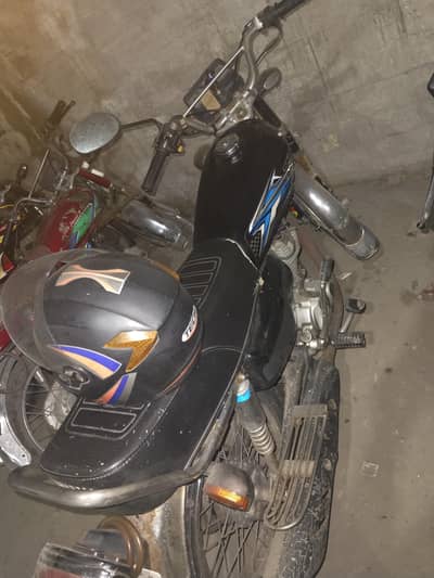 Honda CG125 (2015)