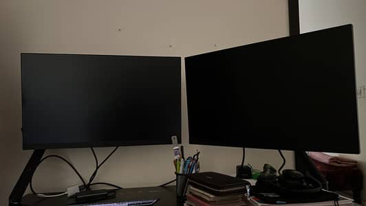 Selling HP 27 Inch Monitor (with free arm)