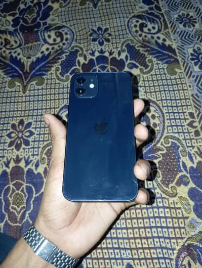 Apple iPhone 12