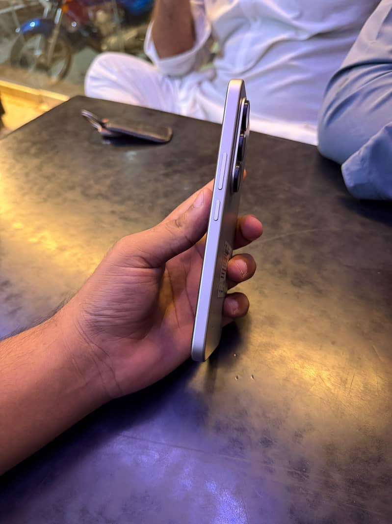 Tecno CAMON 50 1