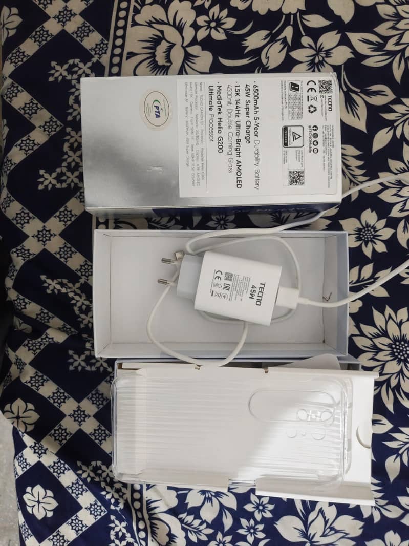 Tecno CAMON 50 4