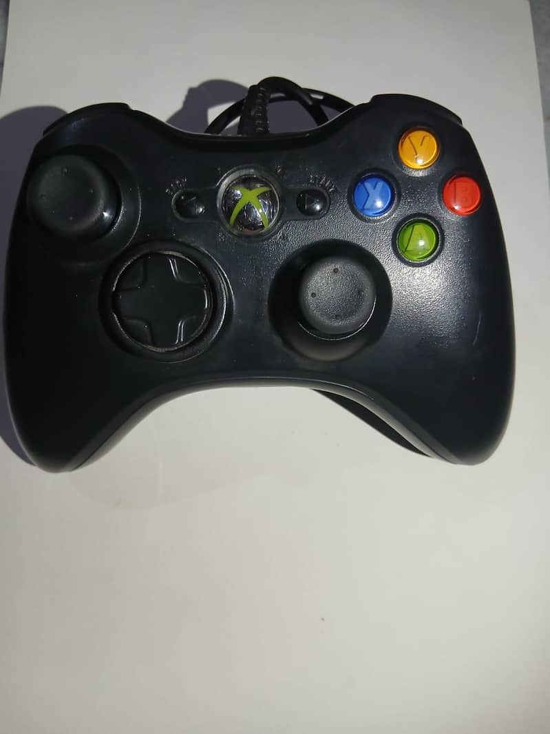 xbox 360 wired controller with box 1