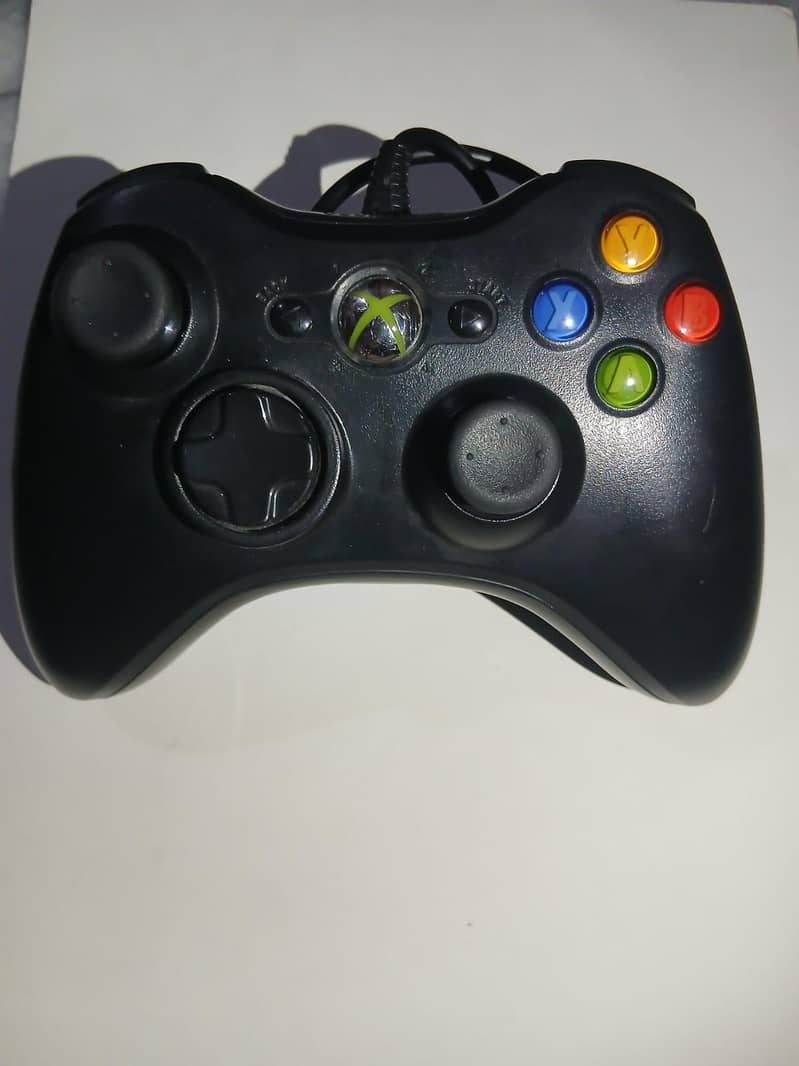 xbox 360 wired controller with box 3
