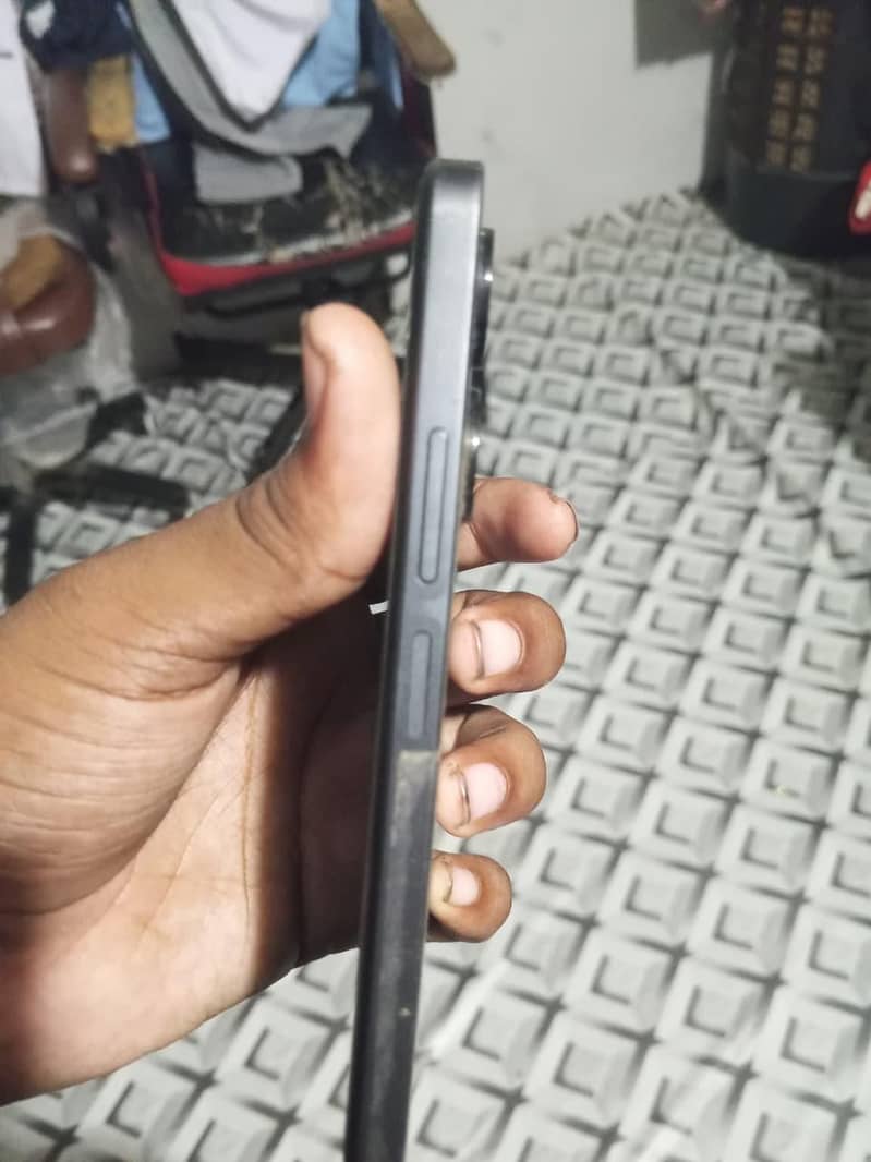 Realme Note 60x 3