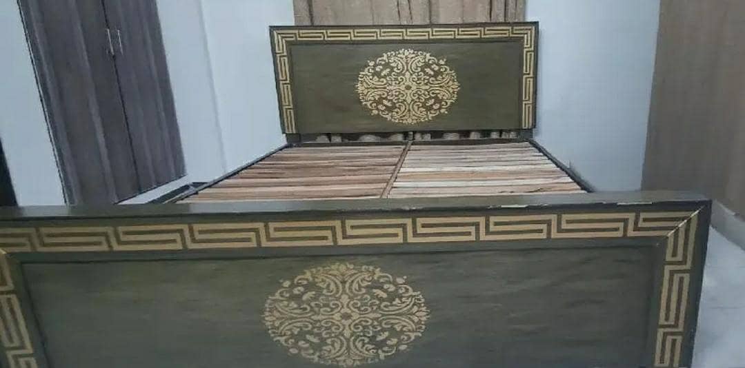 king Size Double Bed 0