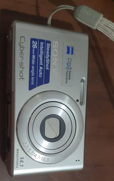 Sony Cyber-Shot Digital Camera