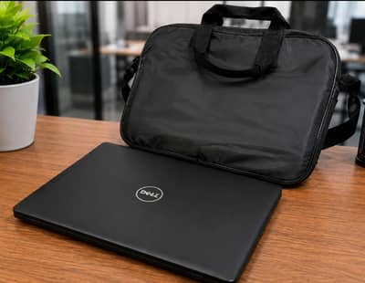 Dell Core i5 8th Gen Laptop | Backlit Keyboard | 10/10 Condition |