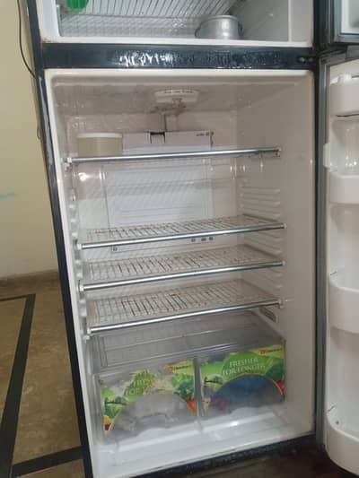 Dawlance fridge sale used