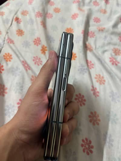 Samsung Mobile Z Fold 4