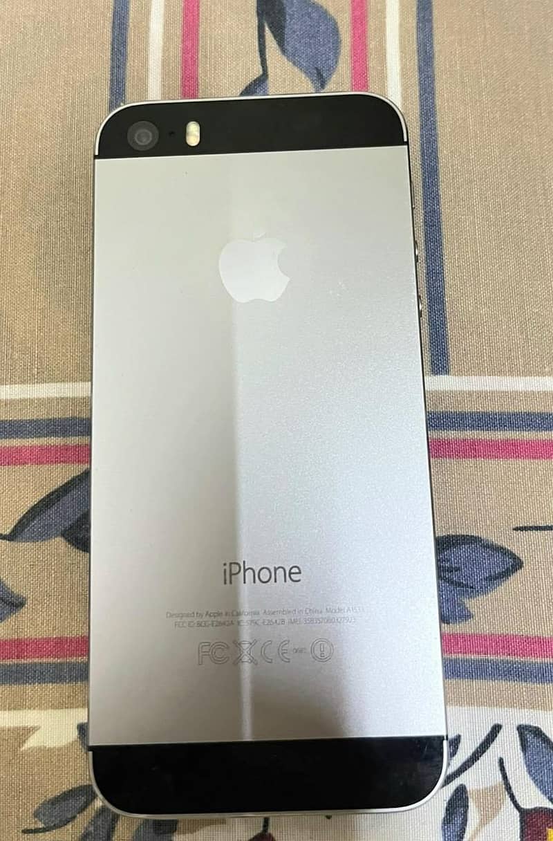 Apple iPhone 5s 2