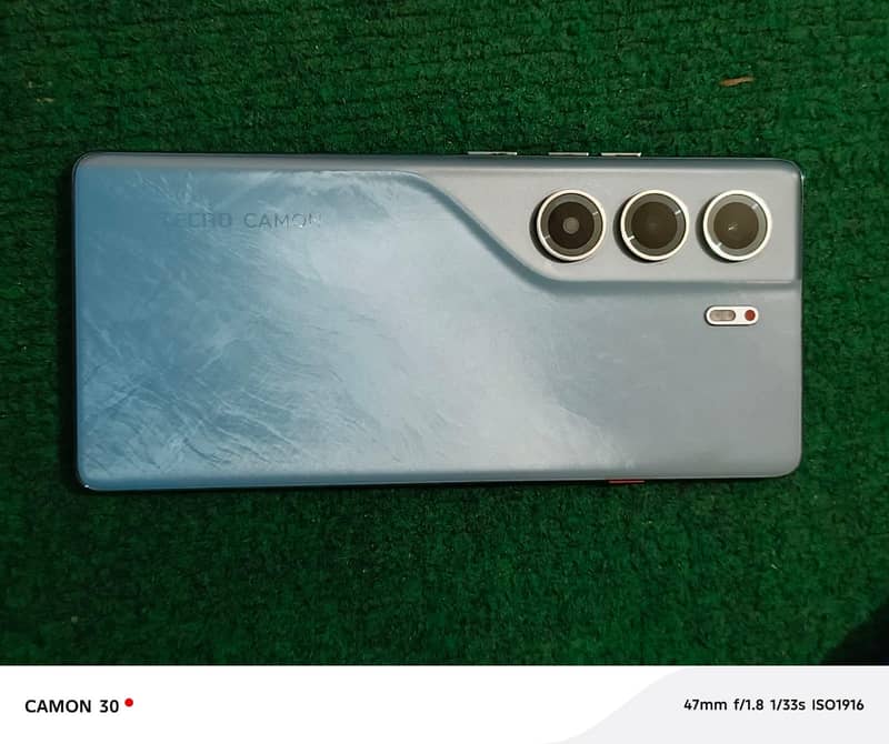 Tecno CAMON 40 Pro 3